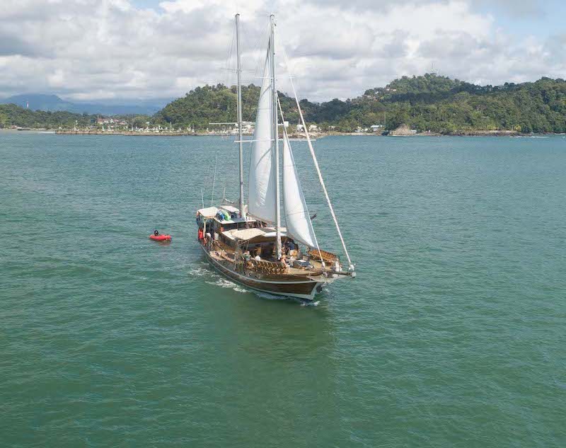 Brisa-Elegante-Morning-Cruise