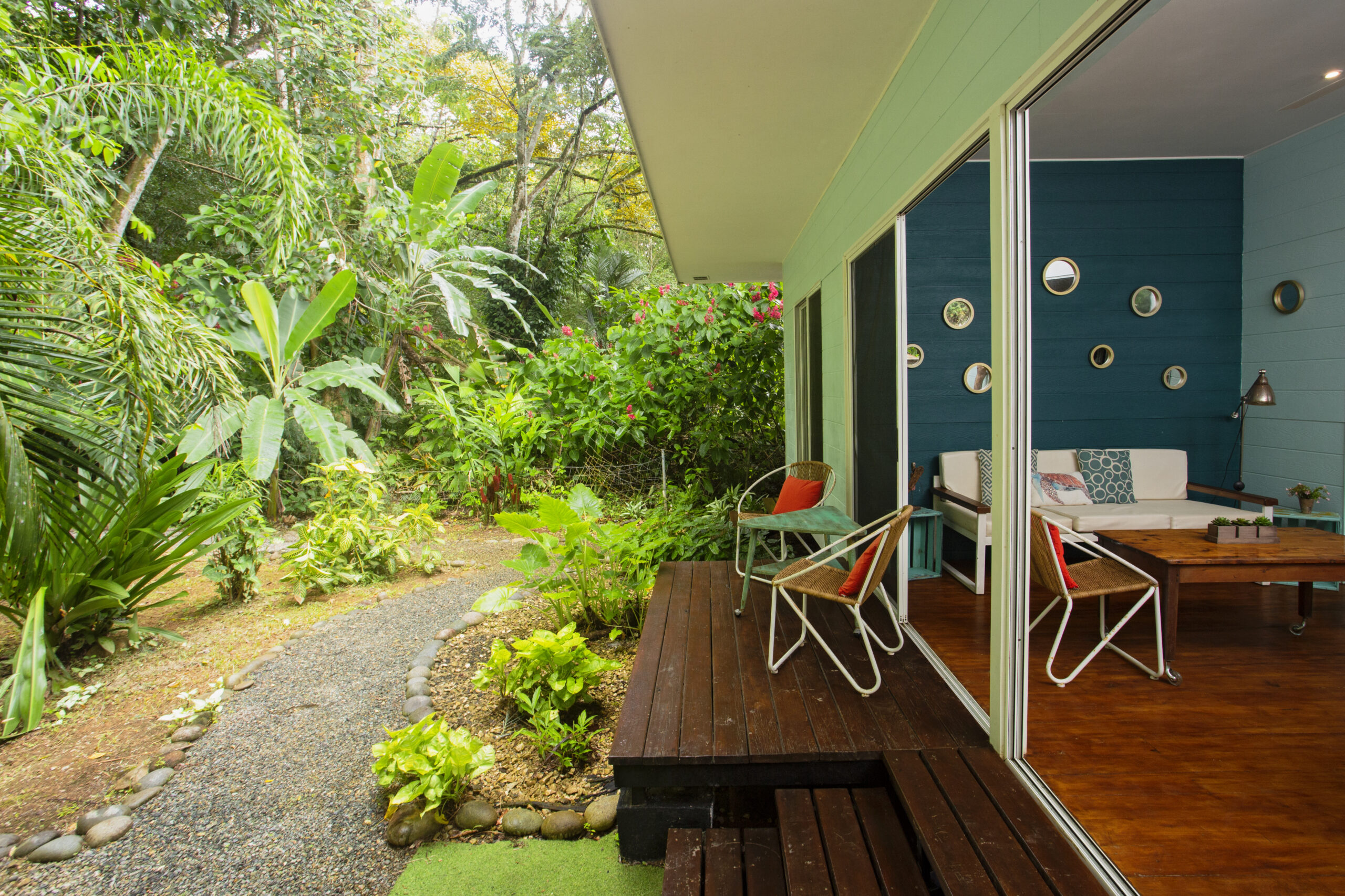Ojochal Gardens Villashttp://www.destinationphotocostarica.com/ IG: destinationphotocr