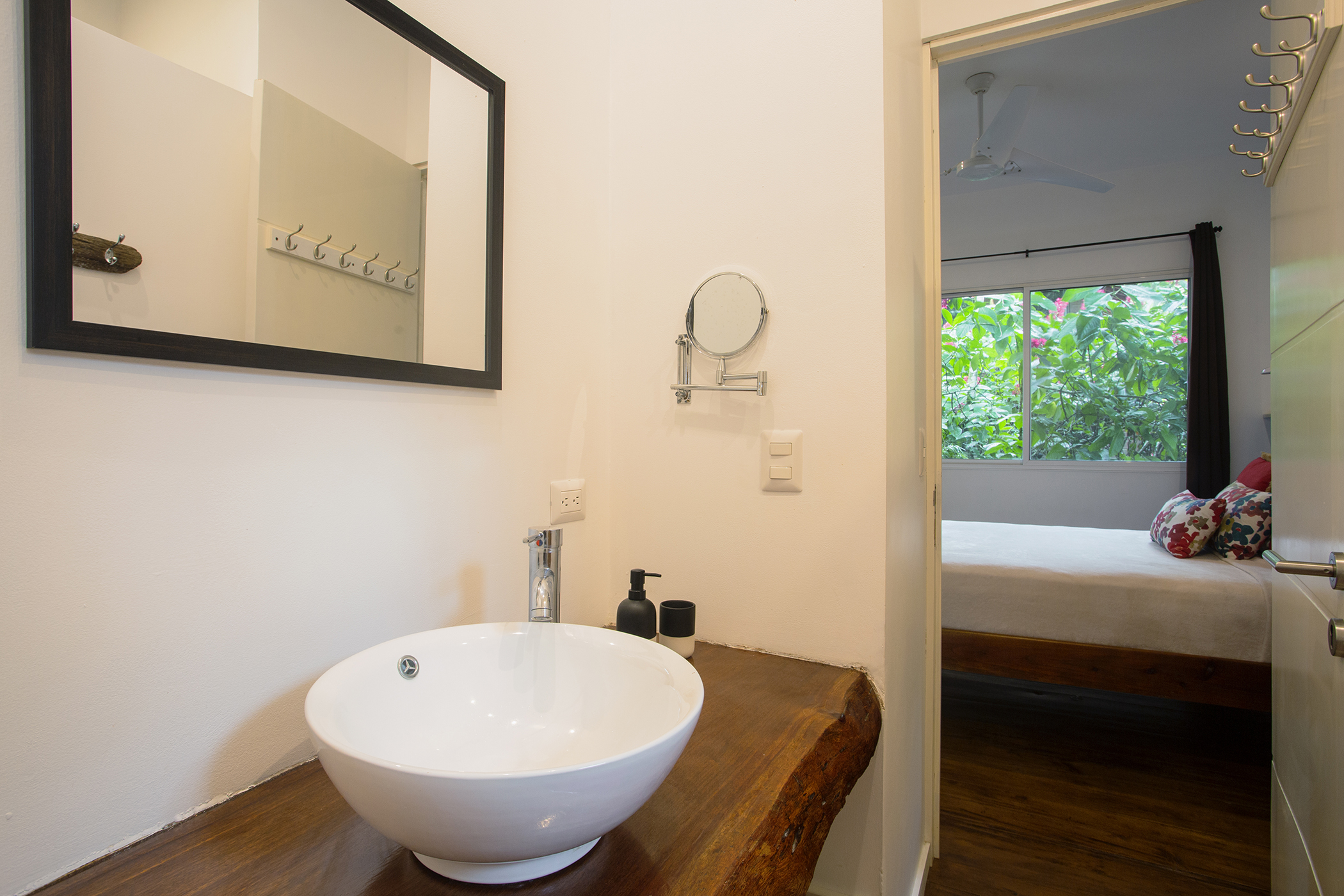 Ojochal Gardens Villashttp://www.destinationphotocostarica.com/ IG: destinationphotocr